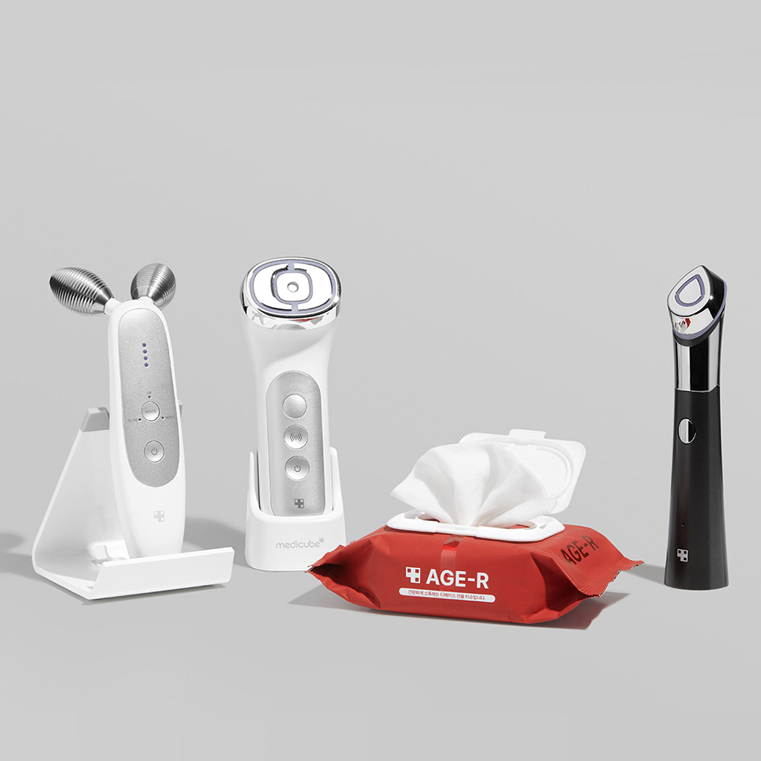 cleansing-wipes-h8 1_4_eed81c52-ad46-4e41-8103-62805c61ed14.png